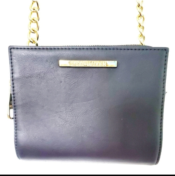 Steve Madden Black Crossbody Wallet Bag. - Picture 4 of 9